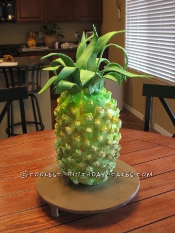 Pineapple Shaped Cake - CakeCentral.com