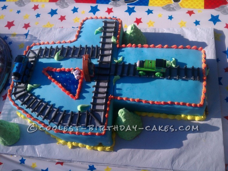 230+ Coolest Homemade Thomas the Train Theme Cakes