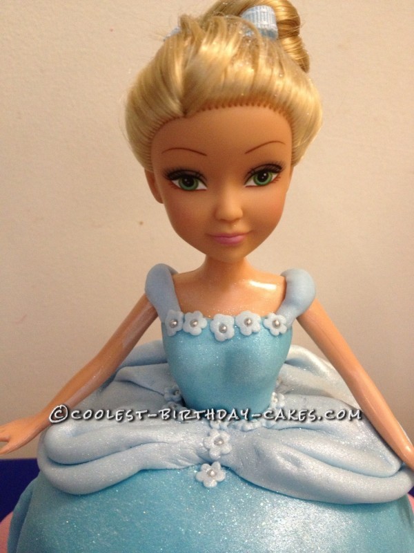 Coolest Cinderella Princess Cake