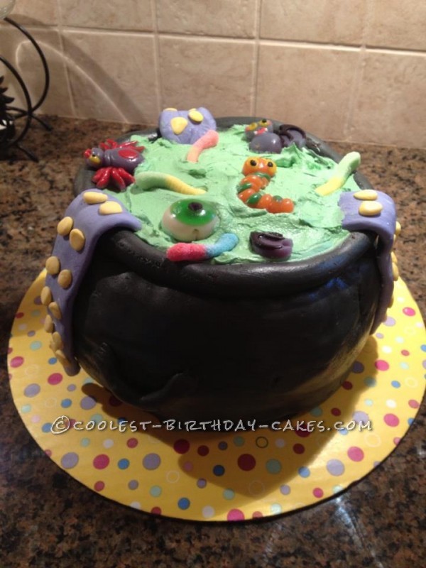 Halloween Cauldron Cake