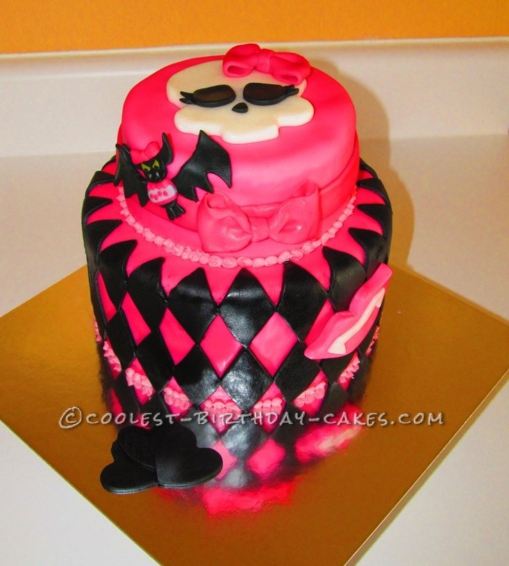 Monster High Edible Cake Images