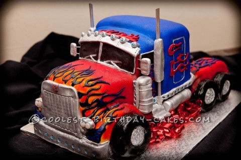 Awesome Homemade Optimus Prime Birthday Cake