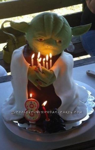 Coolest Yoda Cake Ever