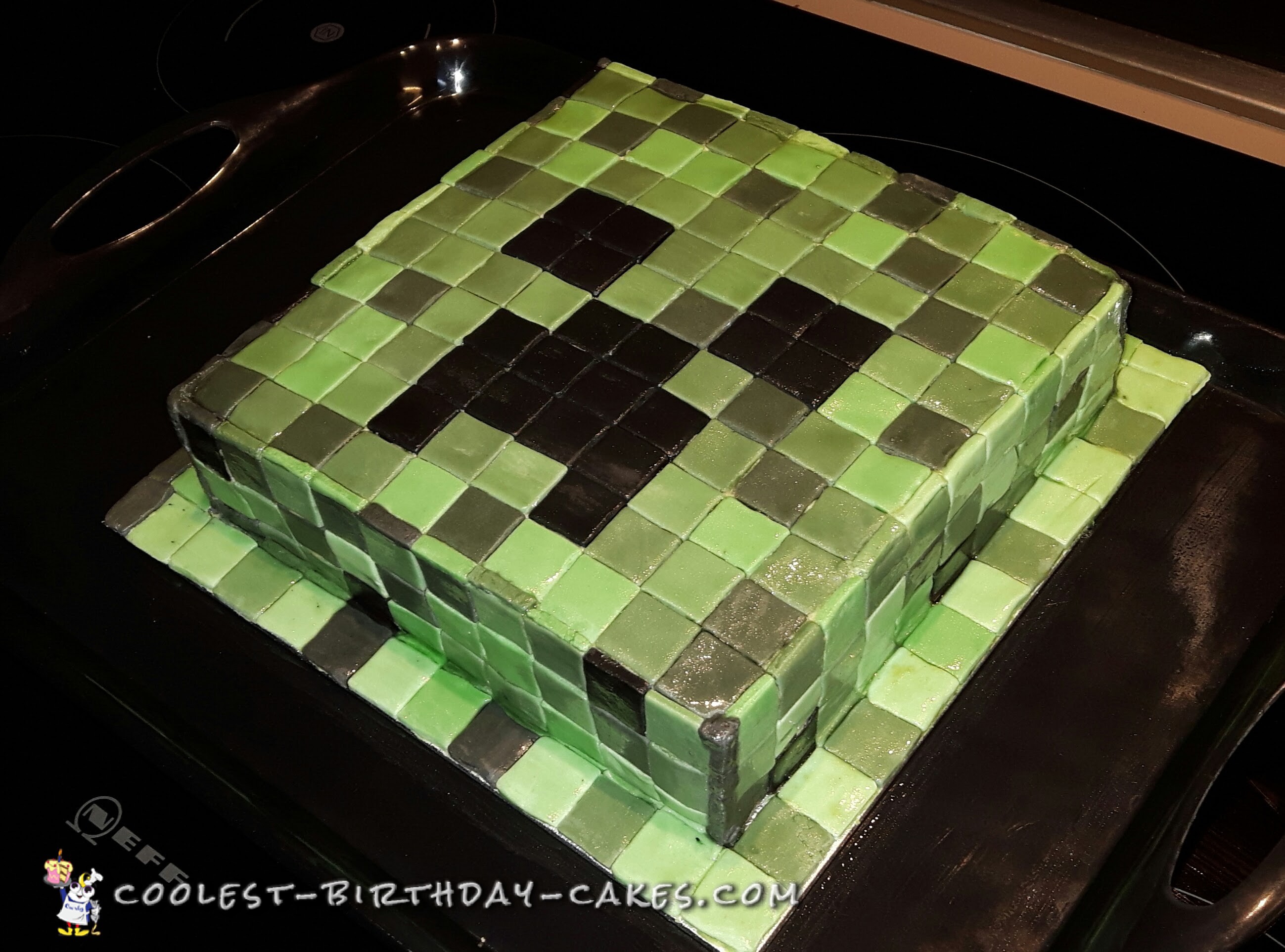 Vanilla Creeper birthday cake! #customcakes #creepercake #minecraftcak... |  TikTok