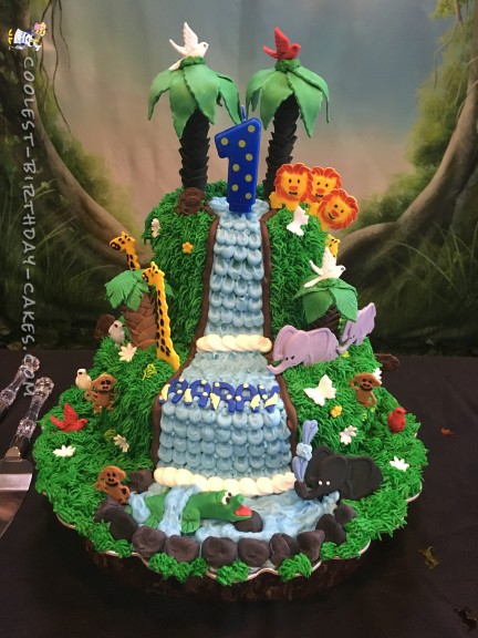 Amazing Homemade Jungle Cake with a Waterfall