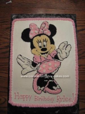 Homemade Minnie Mouse Birthday Cake